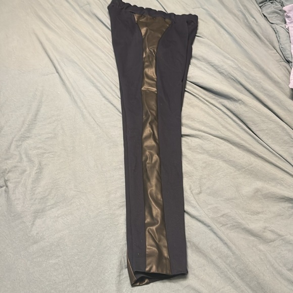 Leather trim leggings - Picture 4 of 5